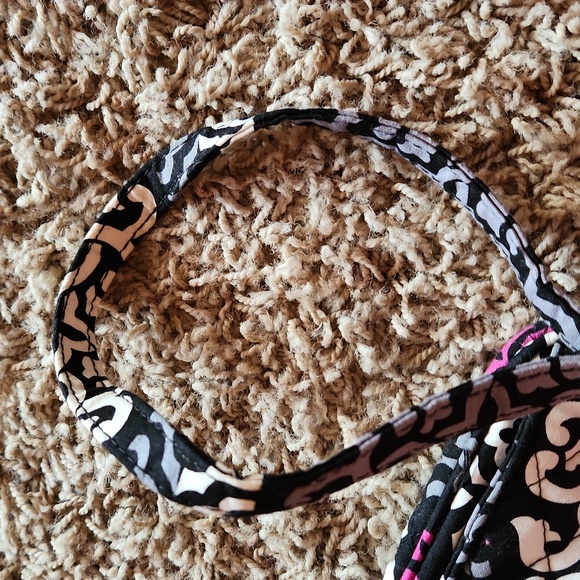 Vera Bradley black purple and white crossbody bag - Picture 10 of 11